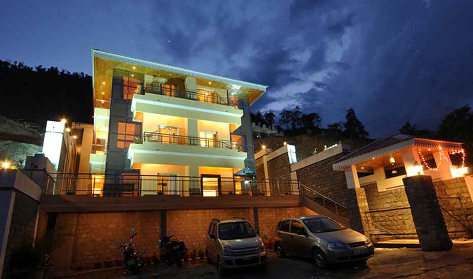 The Tal Paradise Bhimtal 3 Star Deluxe Hotel Lake Facing Rooms New Year ...